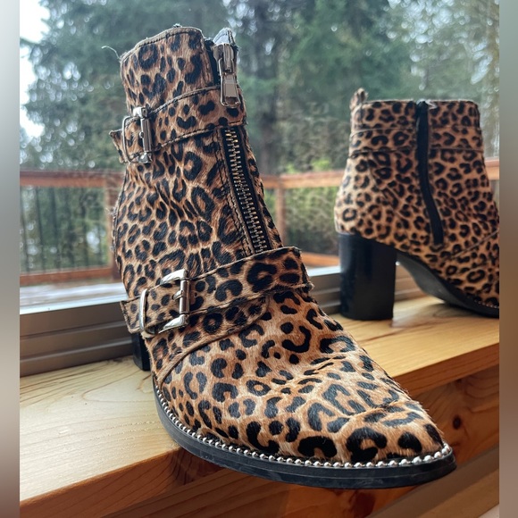 Steve Madden Leopard Print Boots - Picture 2 of 4
